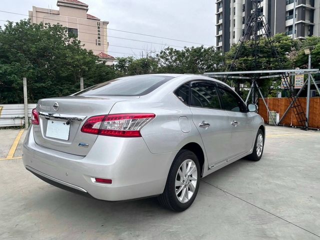NISSAN日產 SENTRA  第12張相片