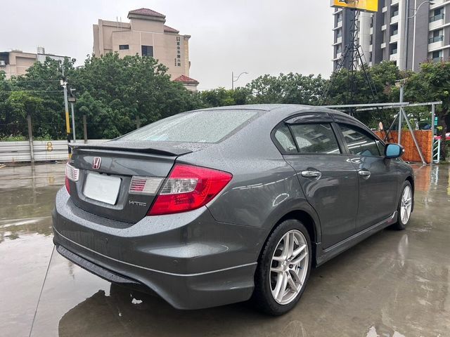 HONDA本田 CIVIC  第2張相片
