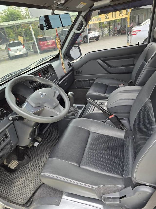 MITSUBISHI三菱 DELICA  第3張相片