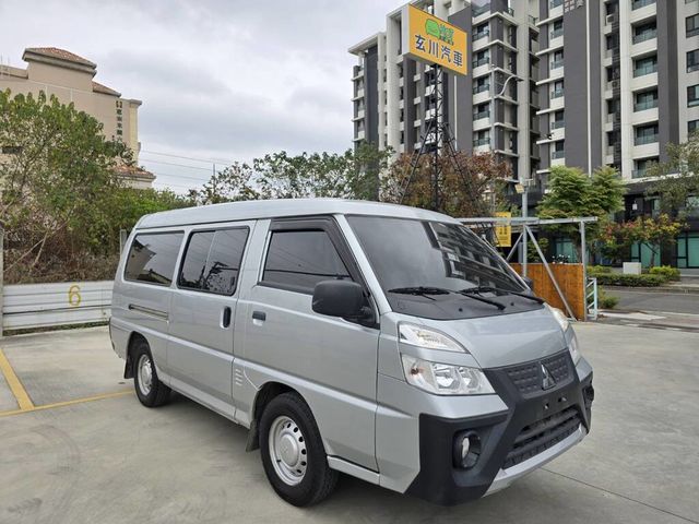 MITSUBISHI三菱 DELICA  第6張相片