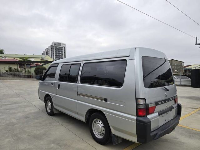 MITSUBISHI三菱 DELICA  第7張相片