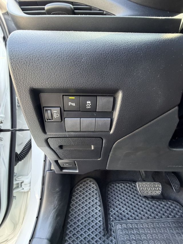 TOYOTA豐田 YARIS  第7張相片