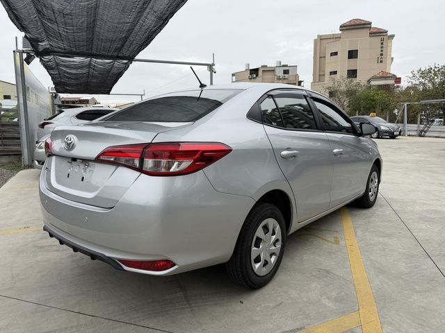 TOYOTA豐田 VIOS  第2張相片