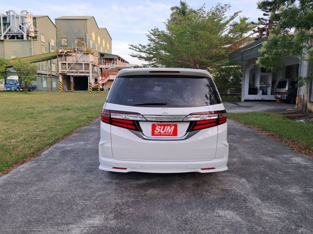 ★模範店嚴選★頂級APEX 7人座/新車價169.8萬~女用無菸一手車~原廠保養~內外如新~里程保證~可全貸  第4張相片
