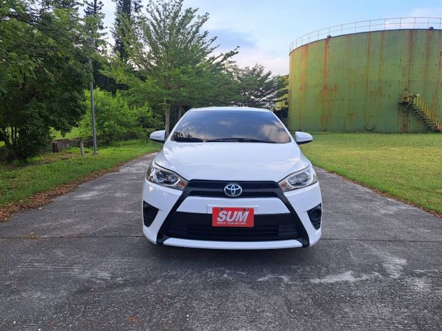 ★模範店嚴選★無菸車+大型安卓機~內外乾淨漂亮~里程保證~可全貸  第2張相片