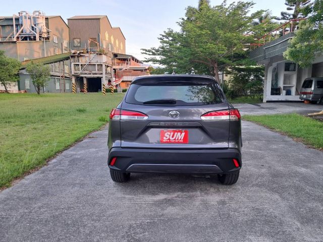 ★模範店嚴選★無菸一手車~i key/7安/ACC跟車/車道偏移/大型安卓機~原廠保養~里程保證~可全貸  第4張相片