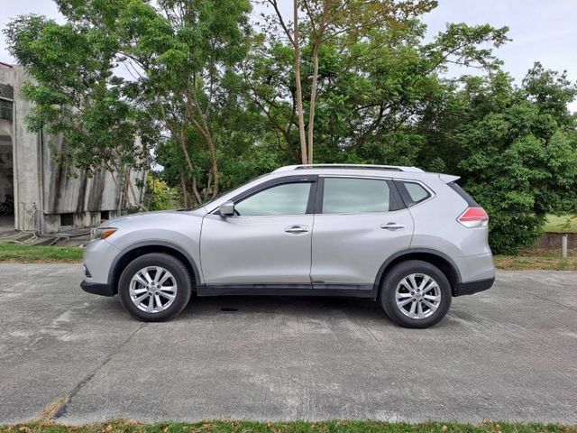 ★模範店嚴選★頂級完美影音版~女用無菸車~內外漂亮~里程保證~可全貸  第3張相片