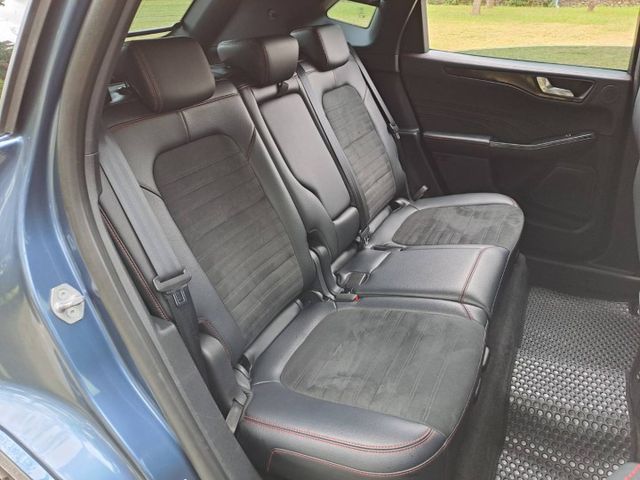 ★模範店嚴選★頂級ST-Line AWD新車價122.9萬~無菸一手車~內外乾淨如新~里程保證~可全貸  第9張相片