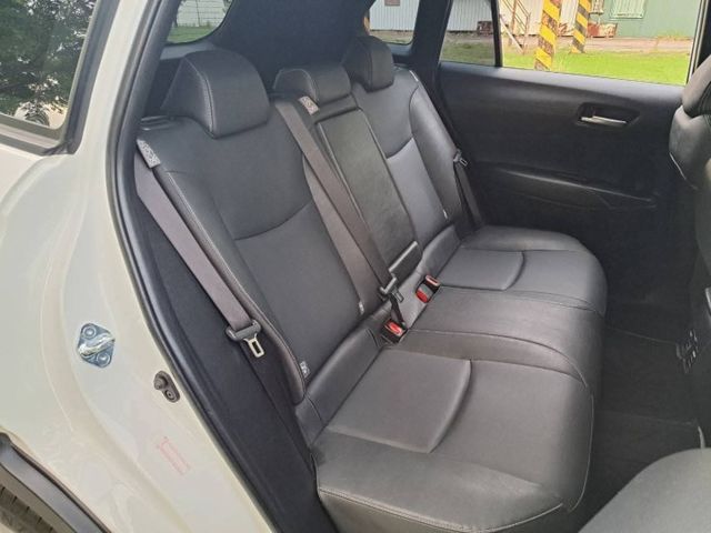 ★模範店嚴選★原廠精裝特彩車~內外如新~全車原版件~里程保證~可全貸  第7張相片