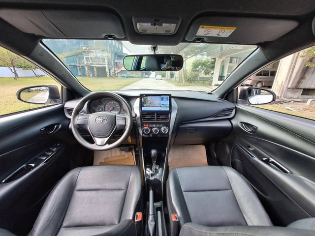 ★模範店嚴選★9安/防滑/手自排/大型安卓機/豪華影音版~無菸一手車~內外如新~里程保證~可全貸  第10張相片