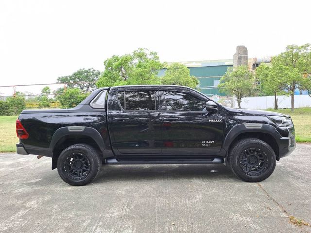 ★模範店嚴選★無菸一手車~內外乾淨如新~無溯溪~里程保證~可全貸  第5張相片