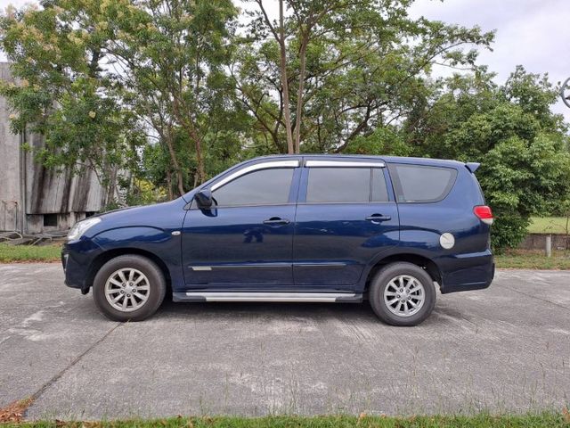 ★模範店嚴選★精緻型~無菸一手車~內外乾淨漂亮~里程保證~認證保固~可全貸  第3張相片