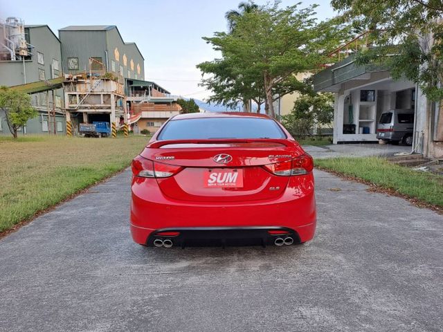 ★模範店嚴選★女用無菸一手車~原廠空力套件+多媒體安卓機~內外如新~里程保證~可全貸  第4張相片