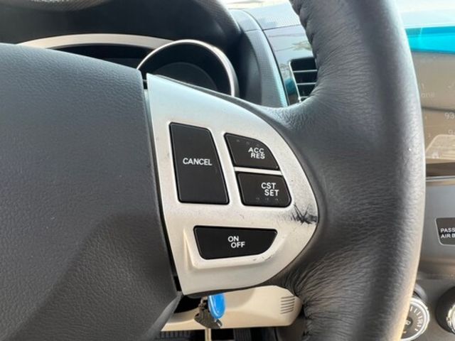 MITSUBISHI三菱 OUTLANDER  第13張相片