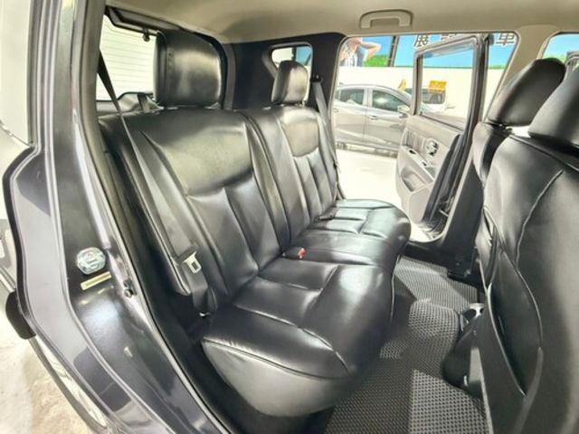 NISSAN日產 LIVINA  第7張相片