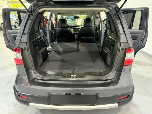 NISSAN日產 LIVINA  第8張相片