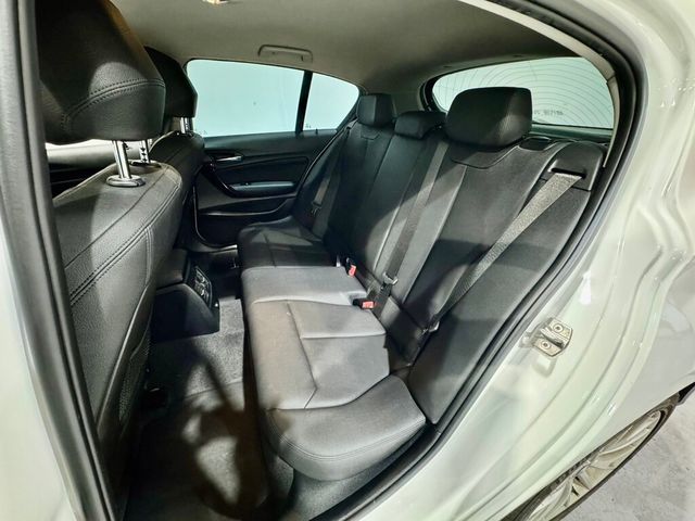BMW寶馬 118  第10張相片