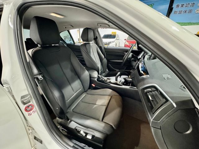 BMW寶馬 118  第12張相片