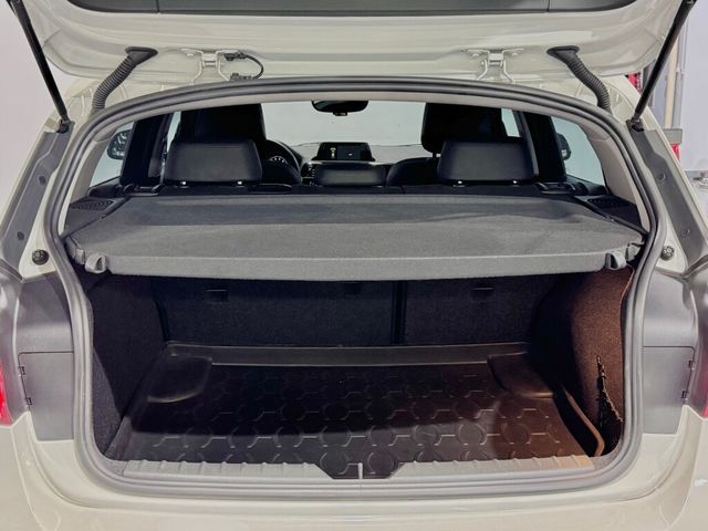 BMW寶馬 118  第16張相片