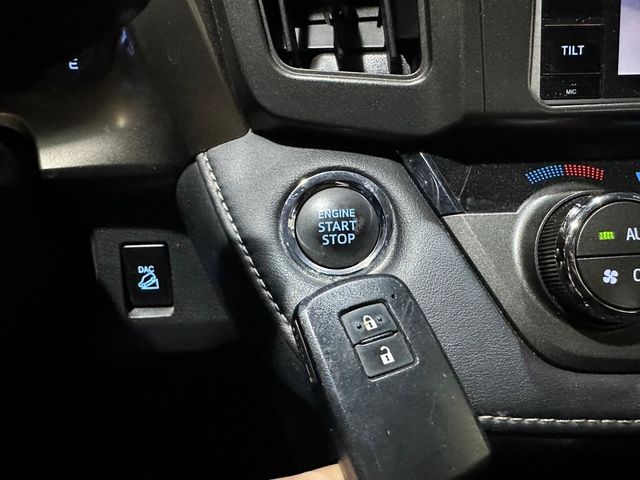 TOYOTA豐田 RAV4  第11張相片