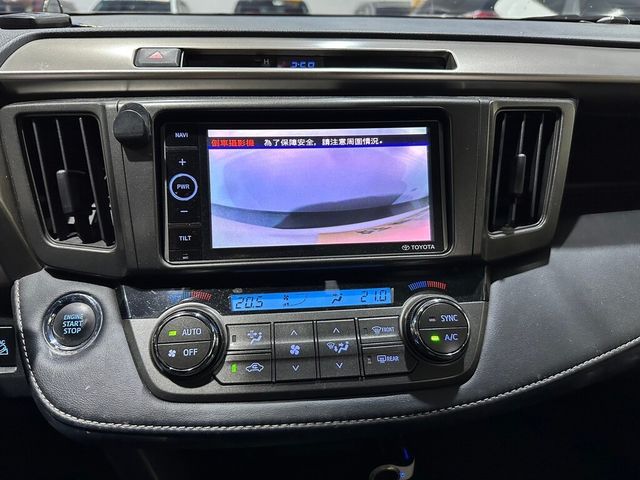 TOYOTA豐田 RAV4  第12張相片