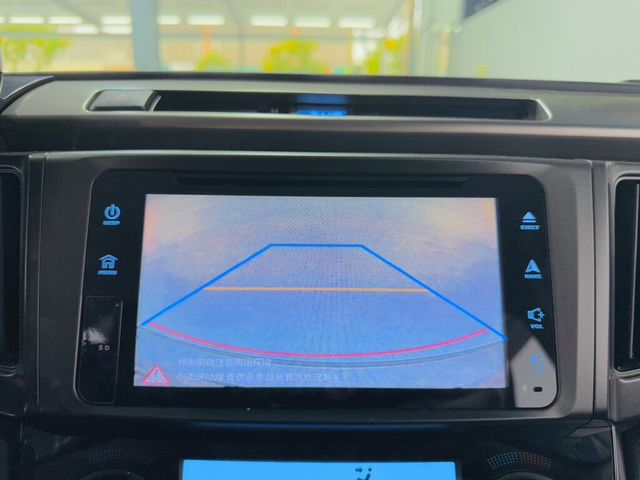 TOYOTA豐田 RAV4  第15張相片
