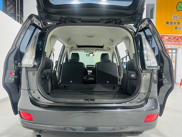 MAZDA馬自達 MAZDA 5  第17張相片