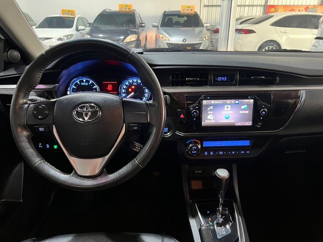 TOYOTA豐田 ALTIS  第5張相片
