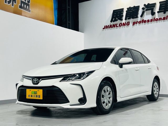 TOYOTA豐田 ALTIS  第1張相片