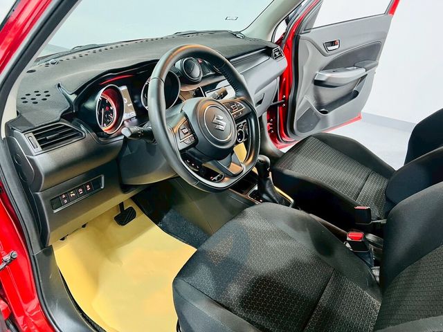 SUZUKI鈴木 SWIFT  第5張相片