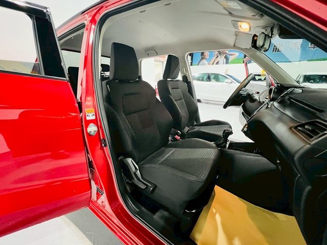 SUZUKI鈴木 SWIFT  第6張相片