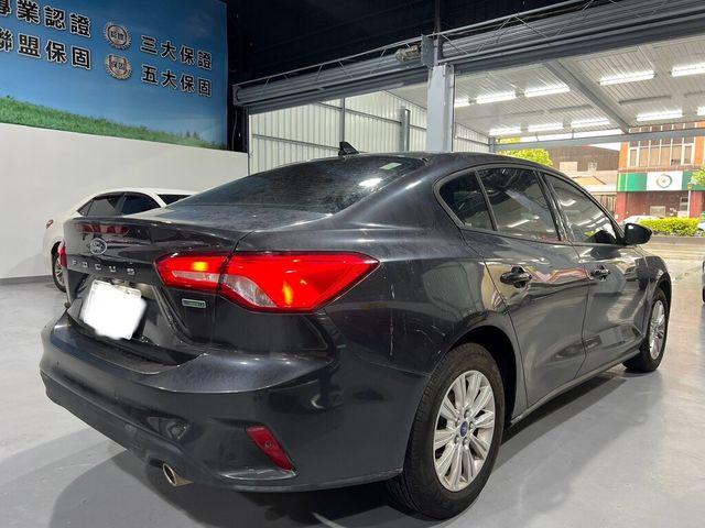 FORD福特 FOCUS  第7張相片