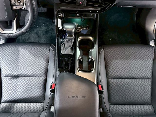 LEXUS凌志 NX200  第14張相片