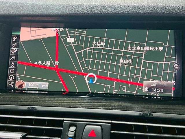 BMW寶馬 520I  第13張相片