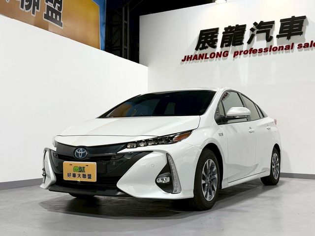 TOYOTA豐田 PRIUS PHV  第1張相片