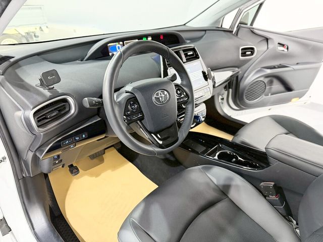 TOYOTA豐田 PRIUS PHV  第5張相片