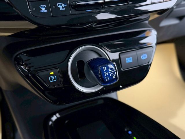 TOYOTA豐田 PRIUS PHV  第8張相片