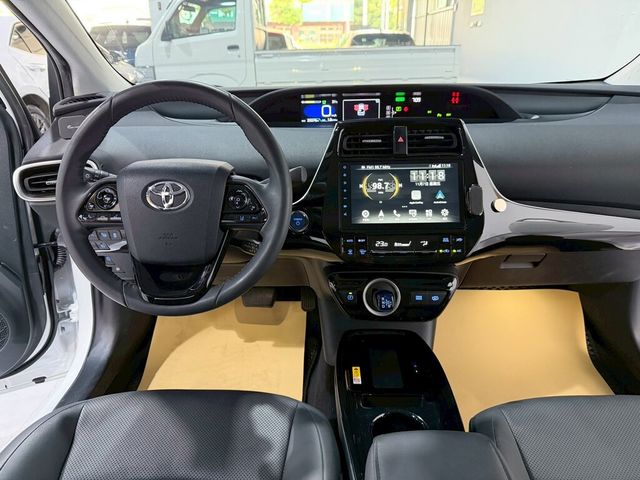 TOYOTA豐田 PRIUS PHV  第13張相片