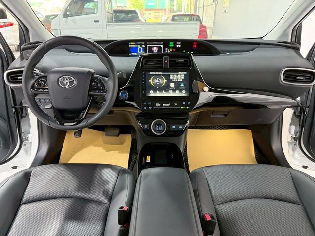 TOYOTA豐田 PRIUS PHV  第15張相片