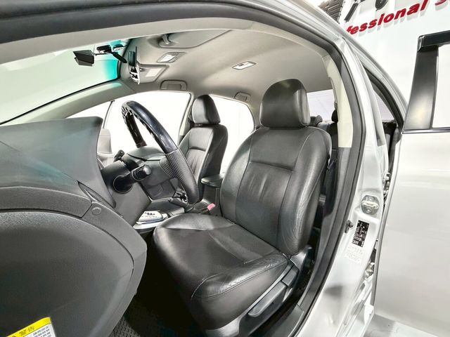 TOYOTA豐田 ALTIS  第4張相片