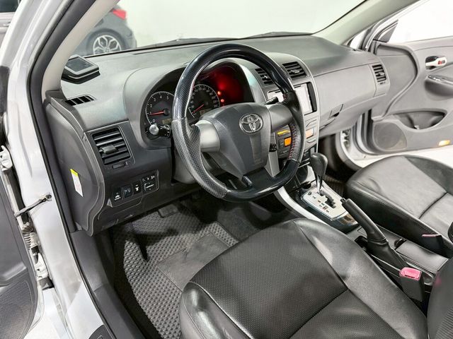 TOYOTA豐田 ALTIS  第5張相片