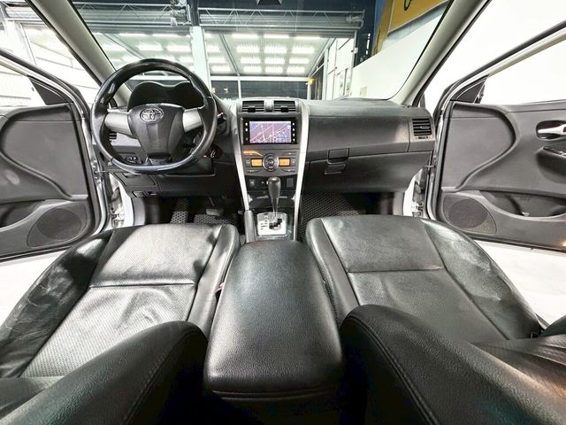 TOYOTA豐田 ALTIS  第16張相片