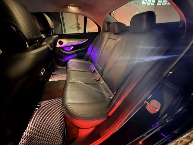 M-BENZ賓士 E220D  第6張相片