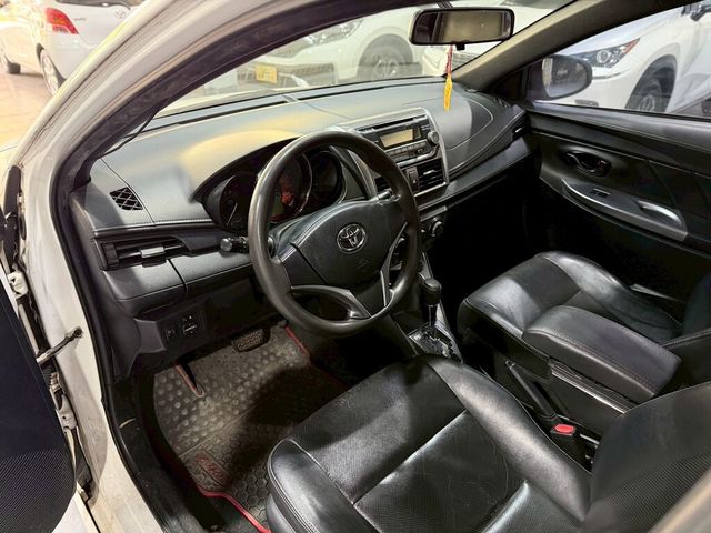 TOYOTA豐田 YARIS  第2張相片