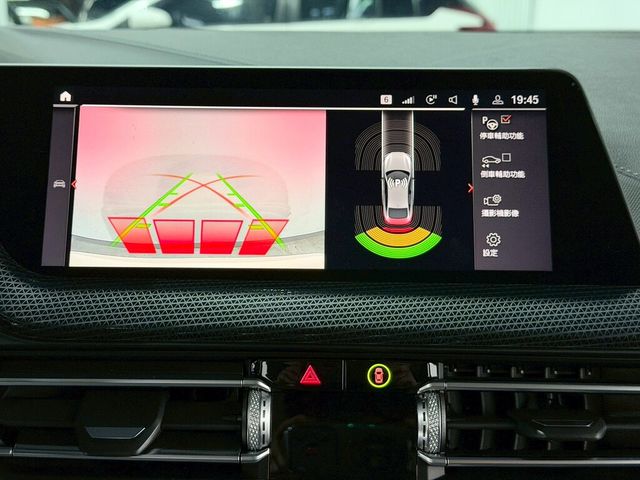 BMW寶馬 218I  第11張相片