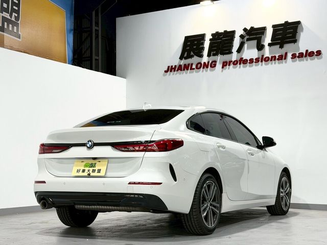 BMW寶馬 218I  第18張相片