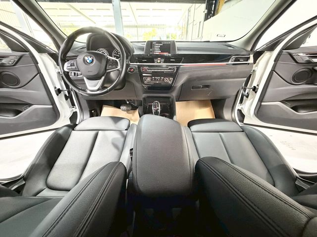 BMW寶馬 X2  第14張相片