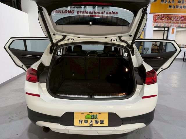 BMW寶馬 X2  第16張相片