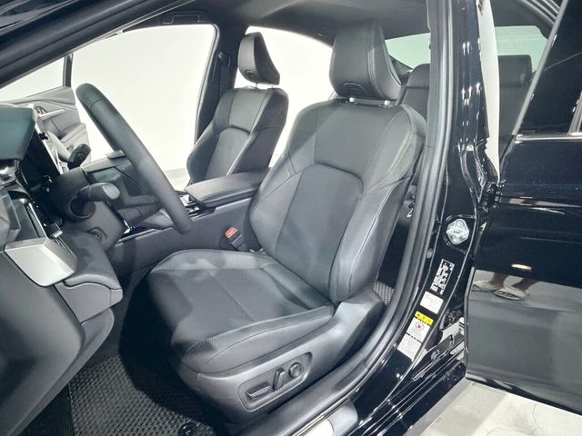 TOYOTA豐田 CAMRY  第4張相片