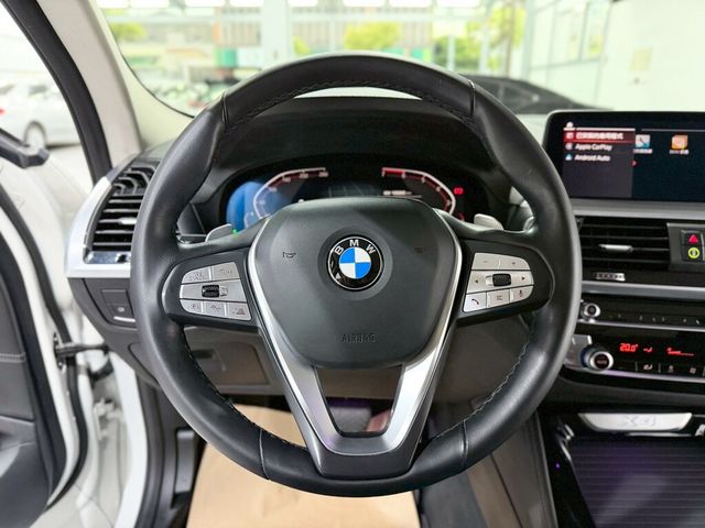 BMW寶馬 X4 XDRIVE20I  第11張相片
